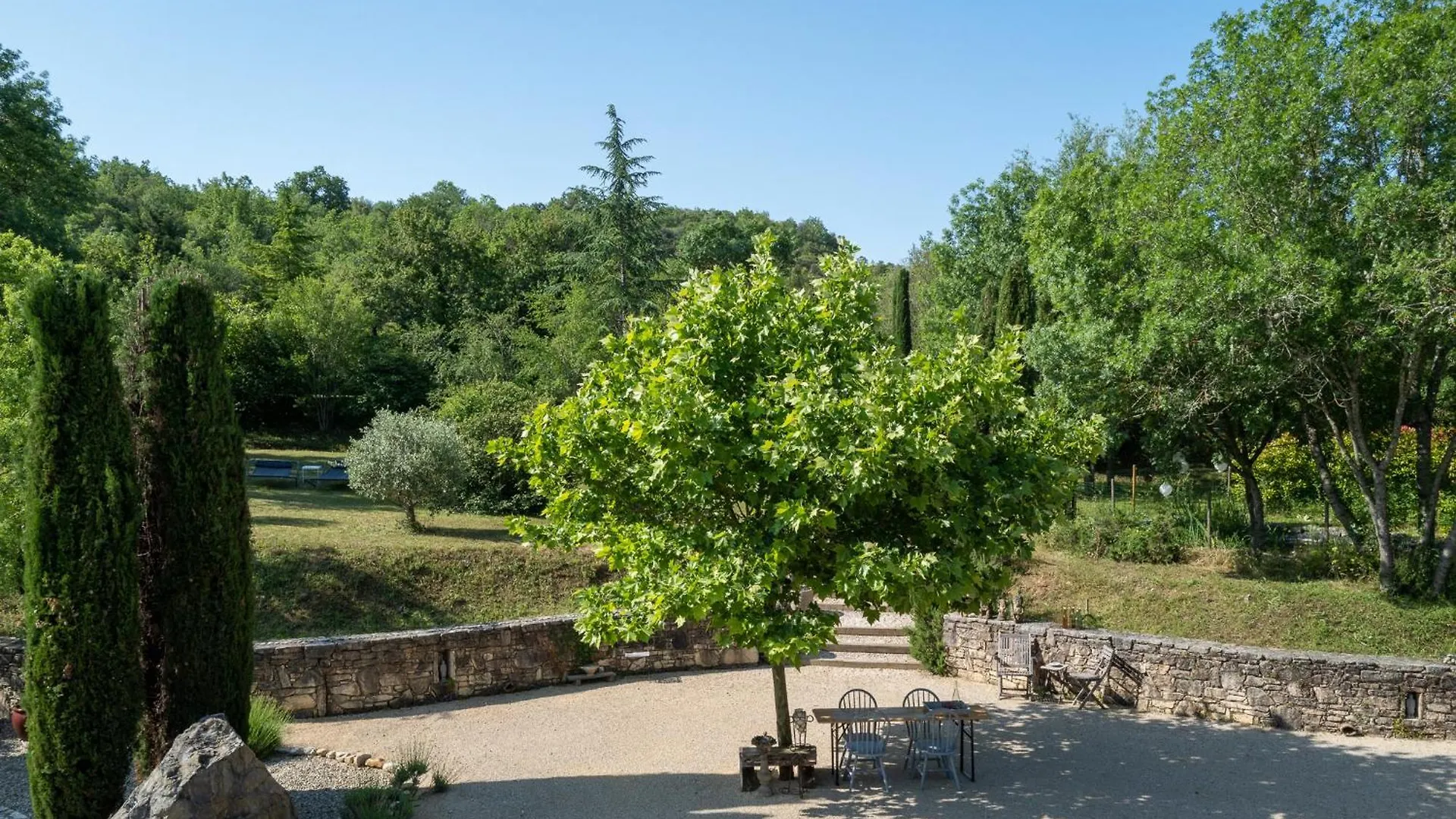 Gite Le Bel Endroit Saint-Andre-de-Cruzieres Ubytování v soukromí